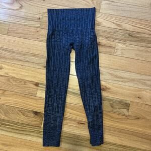 Spanx Blue Indigo Geometric Look At Me Now Leggings Womens Pull On Size Medium